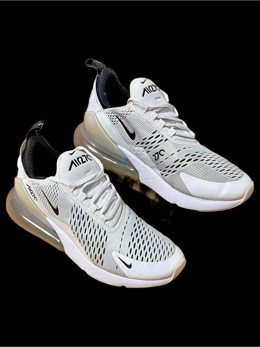 Nike Air Max 270 Woman’s Athletic Shoes White & Black US WOMANS size 11